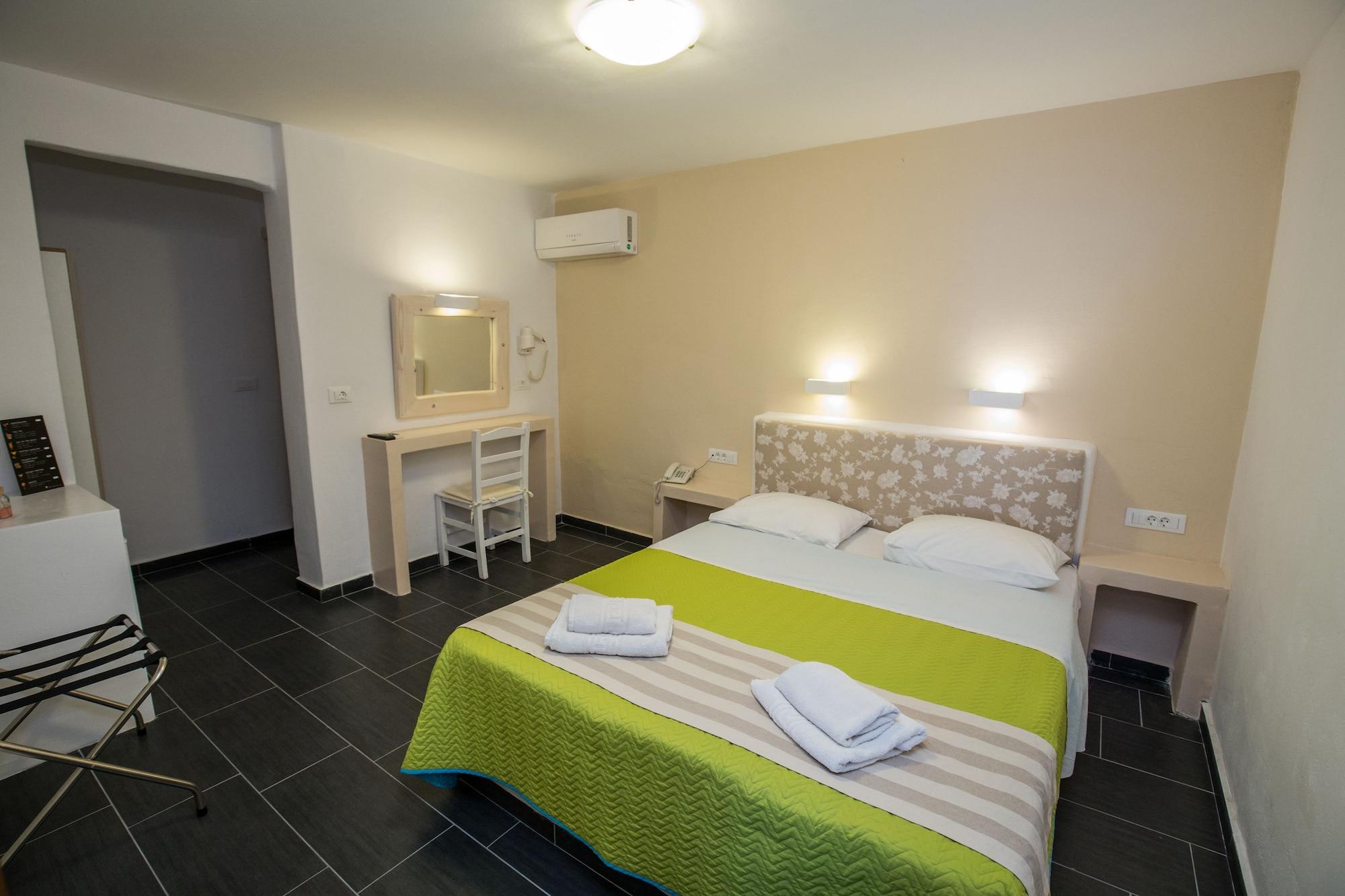 Omiros Hotel Mesaria Exteriér fotografie